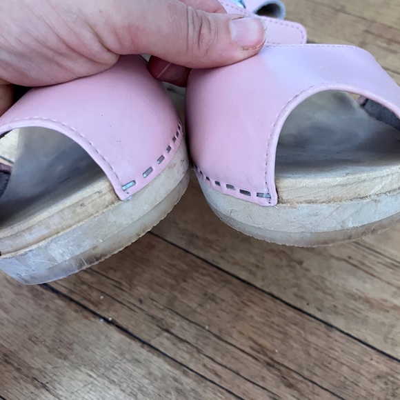 💕Maguba Peeptoe Clogs💕 - Picture 4 of 9